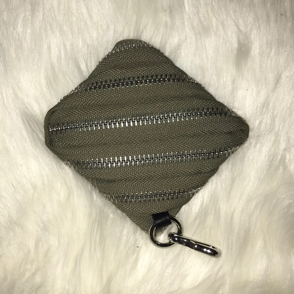 ALEXANDER WANG UNZIP POUCH - Picture 3 of 7